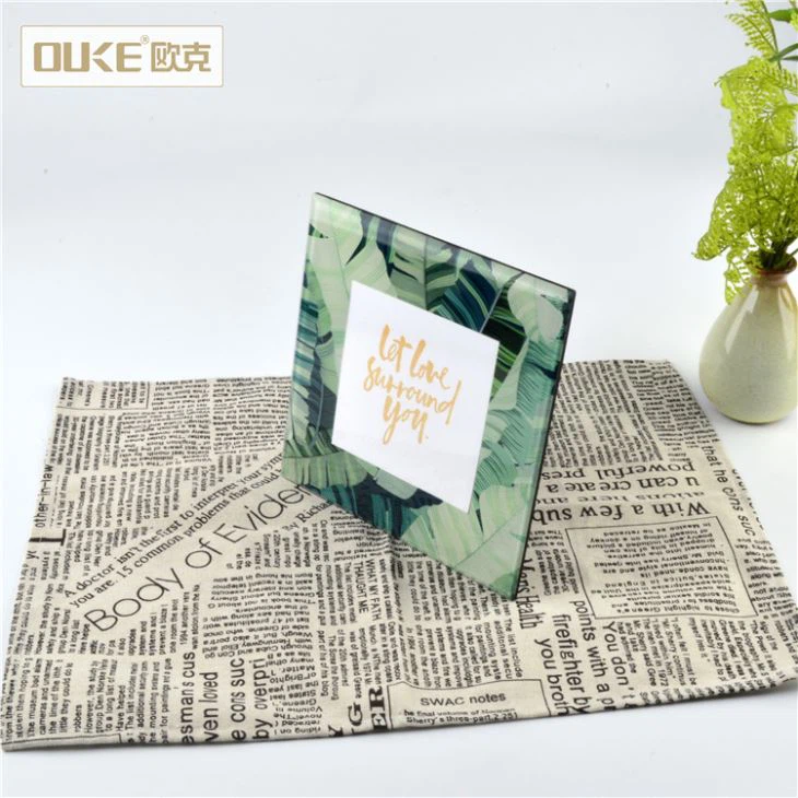 New Design Printing Cheap Acrylic Photo Frame